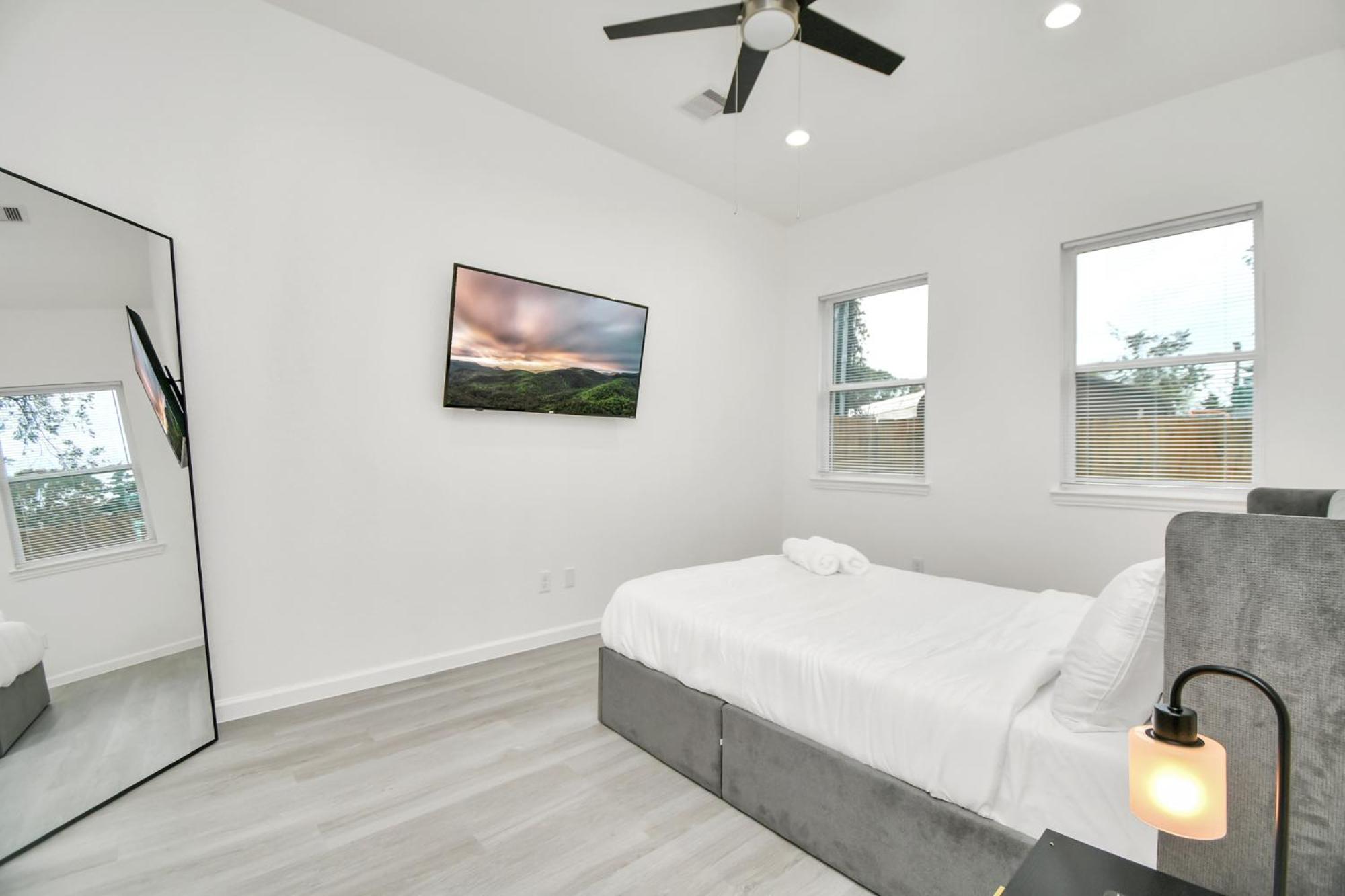 Luxe 3Br/2Ba Near Downtown•Sleeps 9• Netflix•Wi-Fi Villa Houston Exterior foto